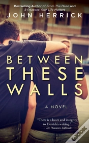 Capa do artigo Between These Walls