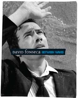Capa do artigo Between Waves - CD