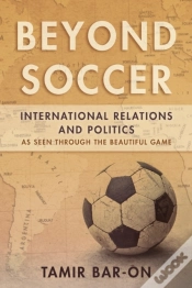 Capa do artigo Beyond Soccer