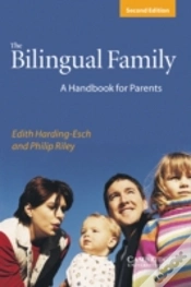 Capa do artigo Bilingual Family
