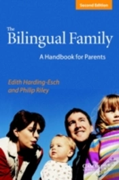 Capa do artigo Bilingual Family