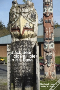 Capa do artigo Black Bear Holds A Hole In His Paws