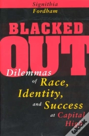 Capa do artigo Blacked Out