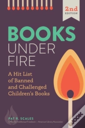Capa do artigo Books Under Fire