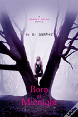 Capa do artigo Born At Midnight