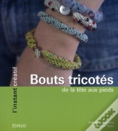 Bouts Tricotés De La Tête Aux Pieds