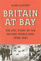 Capa do artigo Britain At Bay