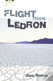 Capa do artigo Bug Club Independent Fiction Year 6 Red + Flight From Ledron