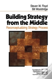 Capa do artigo Building Strategy From The Middle