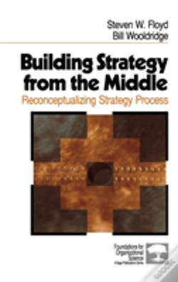Capa do artigo Building Strategy From The Middle