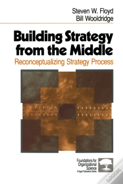 Capa do artigo Building Strategy From The Middle