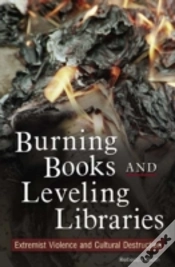 Capa do artigo Burning Books And Leveling Libraries