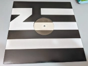 Capa do artigo Came For The Low - Vinil