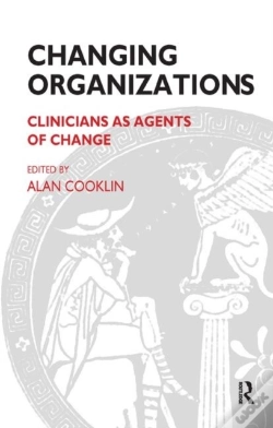 Capa do artigo Changing Organizations