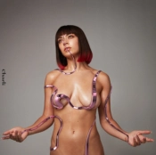 Capa do artigo Charli - CD