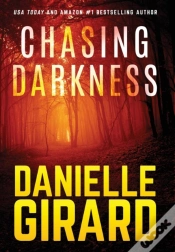Capa do artigo Chasing Darkness