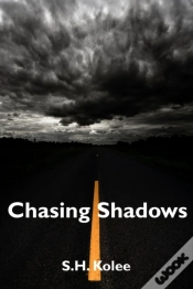 Capa do artigo Chasing Shadows (Shadow Series #2)