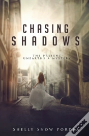 Capa do artigo Chasing Shadows