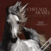 Capa do artigo Chevaux Arabes