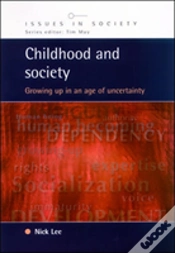 Capa do artigo Childhood And Society
