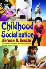 Capa do artigo Childhood Socialization