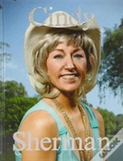 Capa do artigo Cindy Sherman