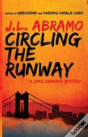 Capa do artigo Circling The Runway