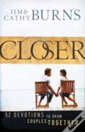 Capa do artigo Closer Â€“ 52 Devotions To Draw Couples Together