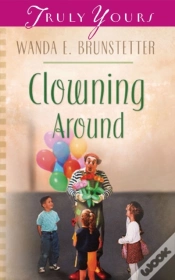 Capa do artigo Clowning Around