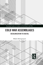 Capa do artigo Cold War Assemblages