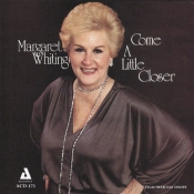 Capa do artigo Come A Little Closer - CD