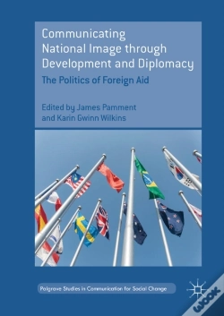 Capa do artigo Communicating National Image Through Development And Diplomacy