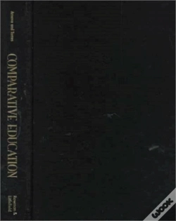 Capa do artigo Comparative Education