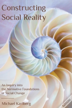 Capa do artigo Constructing Social Reality