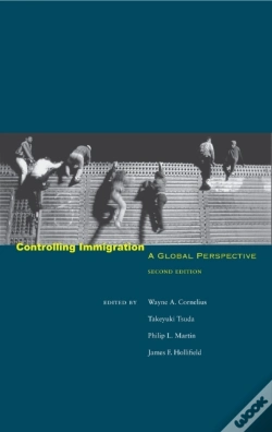 Capa do artigo Controlling Immigration