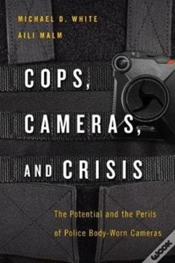 Capa do artigo Cops, Cameras, And Crisis