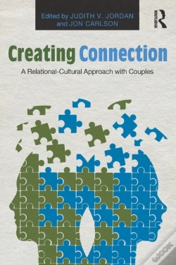 Capa do artigo Creating Connection