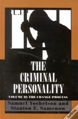 Capa do artigo Criminal Personality