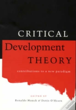 Capa do artigo Critical Development Theory