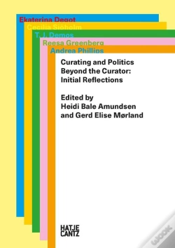 Capa do artigo Curating And Politics