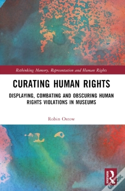 Capa do artigo Curating Human Rights
