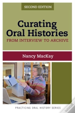 Capa do artigo Curating Oral Histories