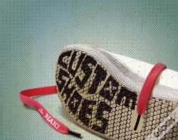 Capa do artigo Custom Shoes