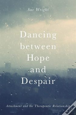 Capa do artigo Dancing Between Hope And Despair