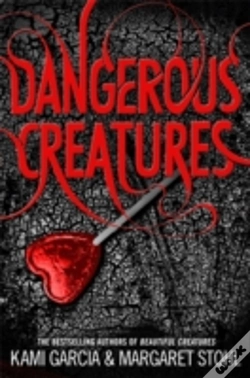 Capa do artigo Dangerous Creatures (Book 1)