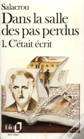 Dans La Salle Des Pas Perdus