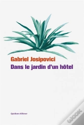 Dans Le Jardin D'Un Hotel