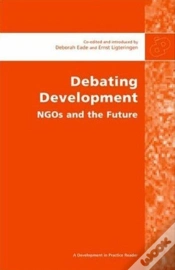 Capa do artigo Debating Development