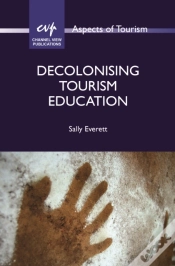 Capa do artigo Decolonising Tourism Education