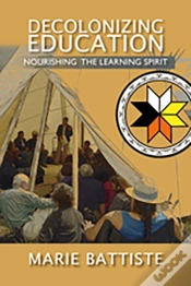 Capa do artigo Decolonizing Education